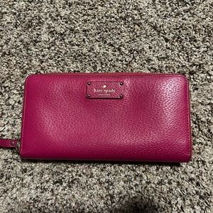 Kate Spade ♠️ Pink wallet